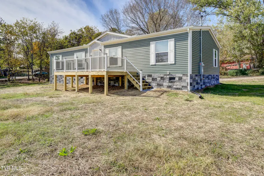 560 Main Street, Mosheim, TN 37818 - #3