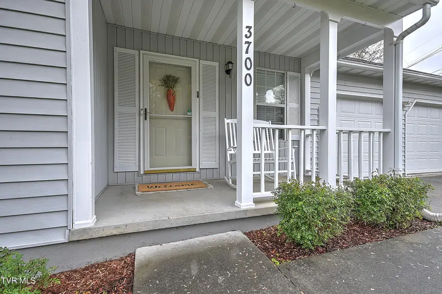 3700 Deepwood Drive, Johnson City, TN 37601 - #3