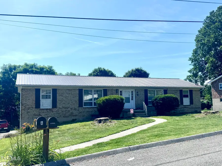312 Brookwood Drive, Bristol, TN 37620 - #2