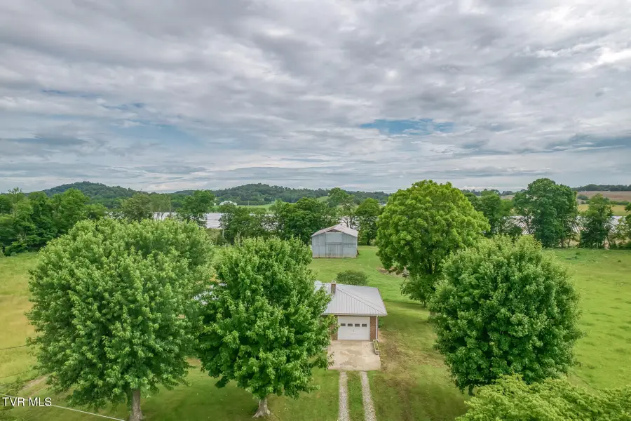 2390 Highway 107, Chuckey, TN 37641 - #3