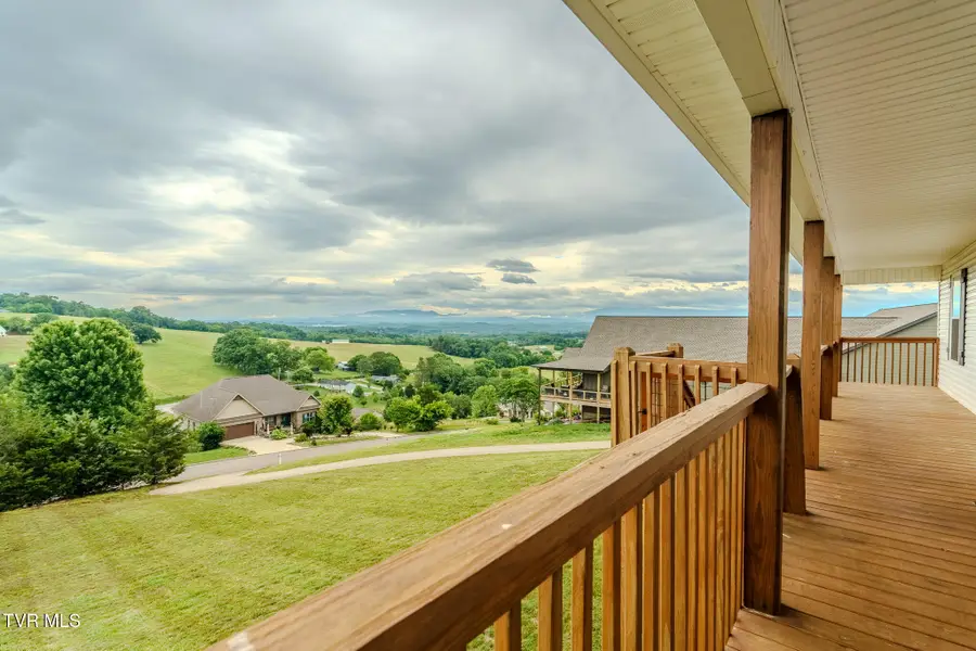2713 Lucille Avenue, Kodak, TN 37764 - #3