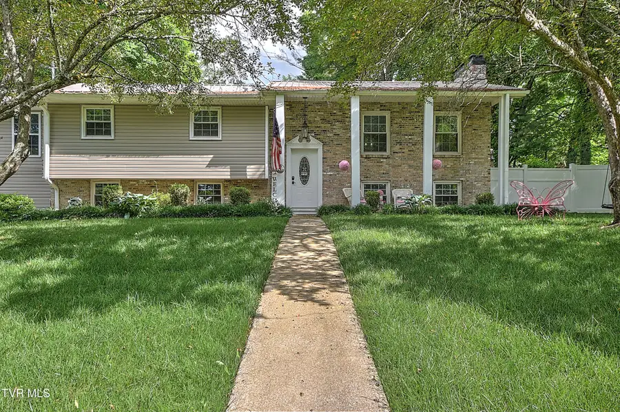 2805 Sumpter Drive, Johnson City, TN 37604 - #2