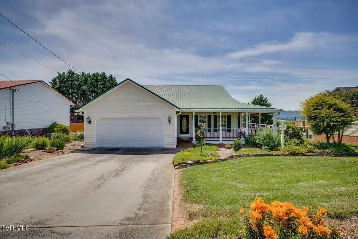 224 Chickasaw Circle, Church Hill, TN 37642 - #1