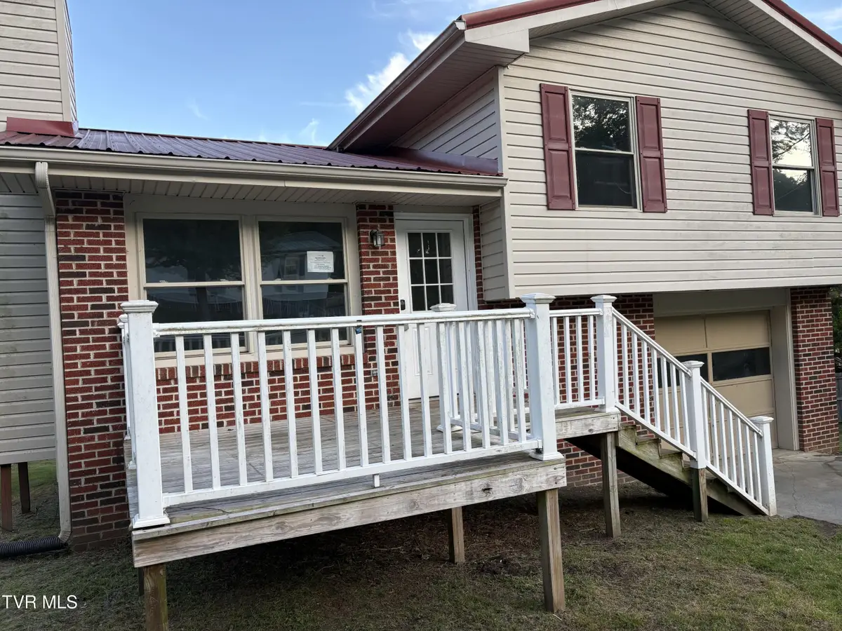102 Jones Circle, Erwin, TN 37650 - #1