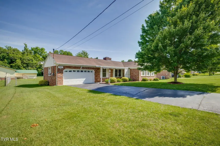 812 Kendrick Creek Road, Kingsport, TN 37663 - #3