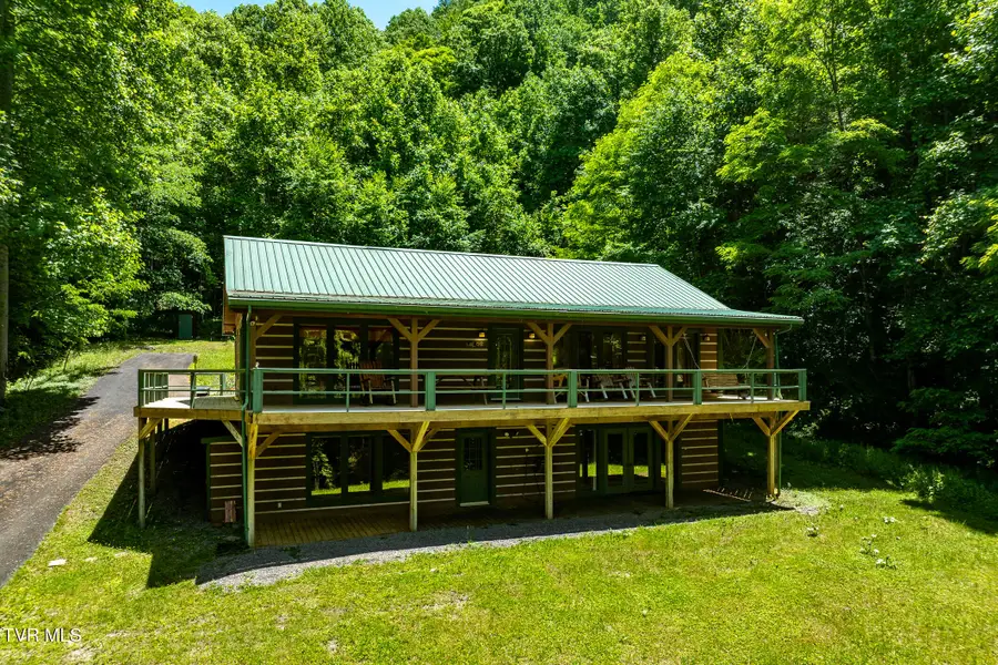 916 Willens Gap Road, Mountain City, TN 37683 - #2