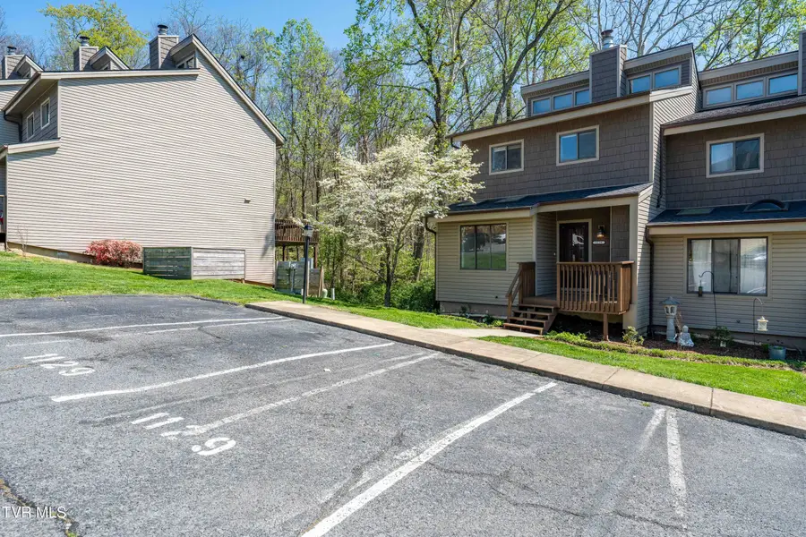 1129 Breckenridge Drive, Johnson City, TN 37604 - #2