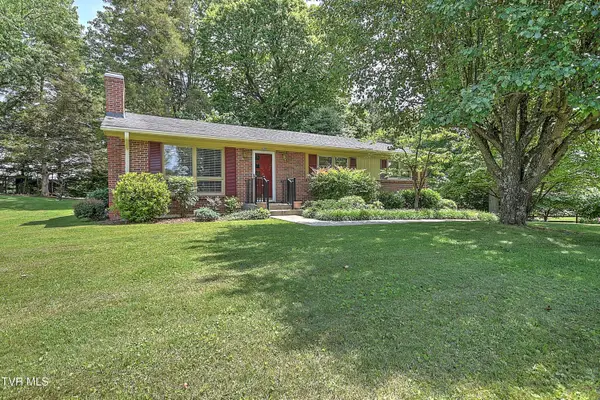 128 Hilltop Drive, Bristol, VA 24202