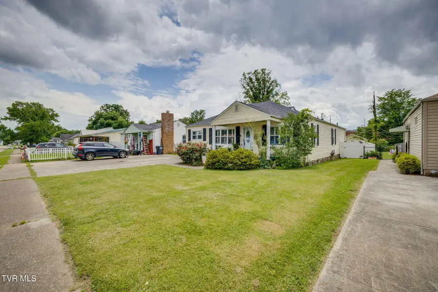 1826 Kenwood Road, Kingsport, TN 37664 - #3