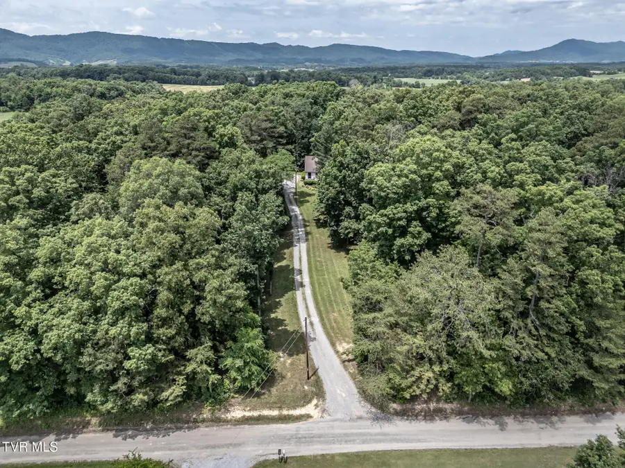 835 Pike Road, Greeneville, TN 37745 - #3