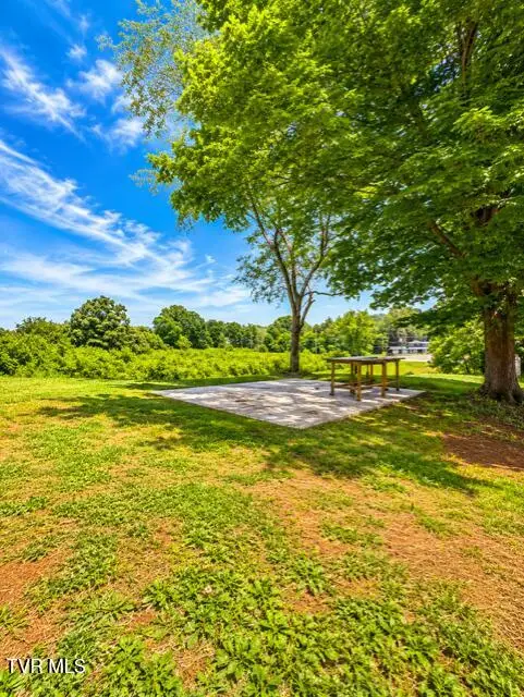 2138 5th Street, Bristol, TN 37620 - #2