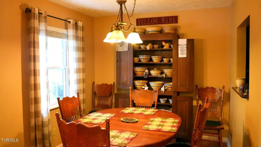 510 Colonial Road #Unit 4rd, Rogersville, TN 37857 - #3