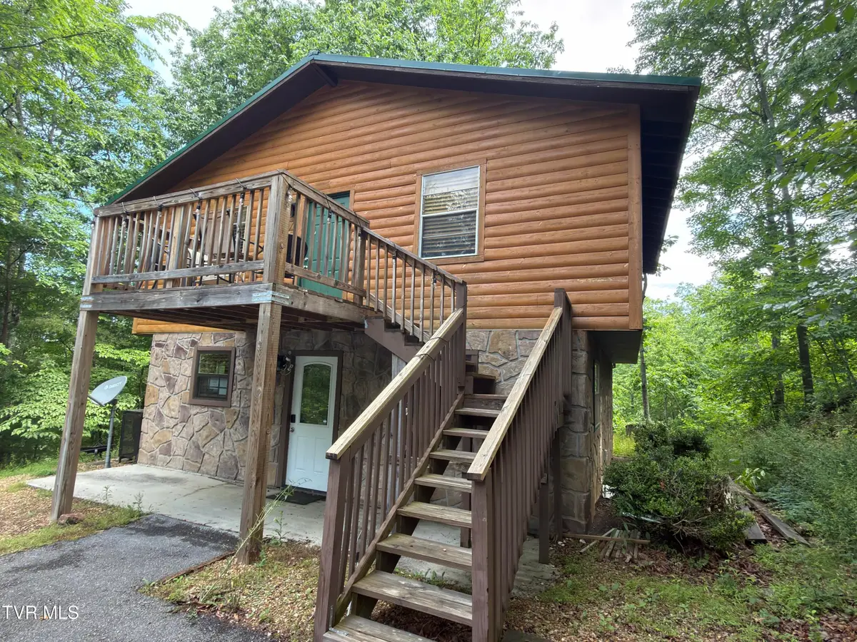 3041 Engle Town Road, Sevierville, TN 37876 - #1