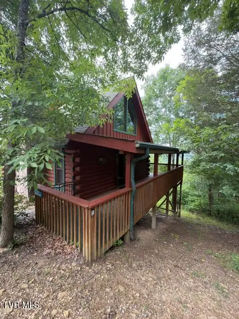 929 Buck Way, Sevierville, TN 37876