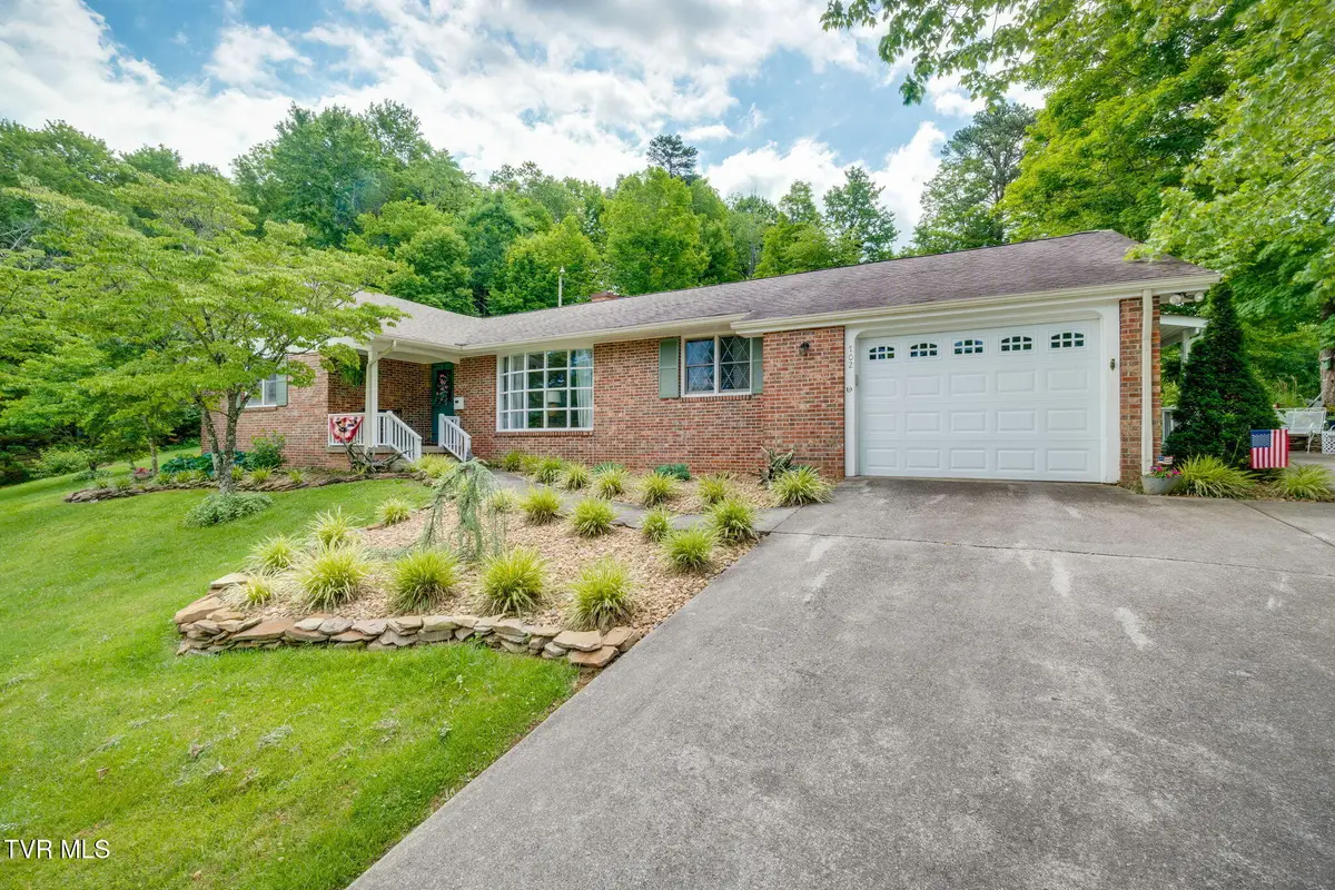 702 Outer Drive, Rogersville, TN 37857 - #1