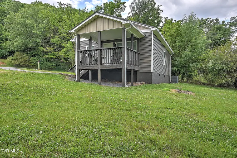 2663 Anderson Street, Bristol, TN 37620 - #3