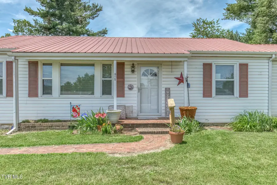 315 Southwest Lowry Drive, Abingdon, VA 24210 - #2