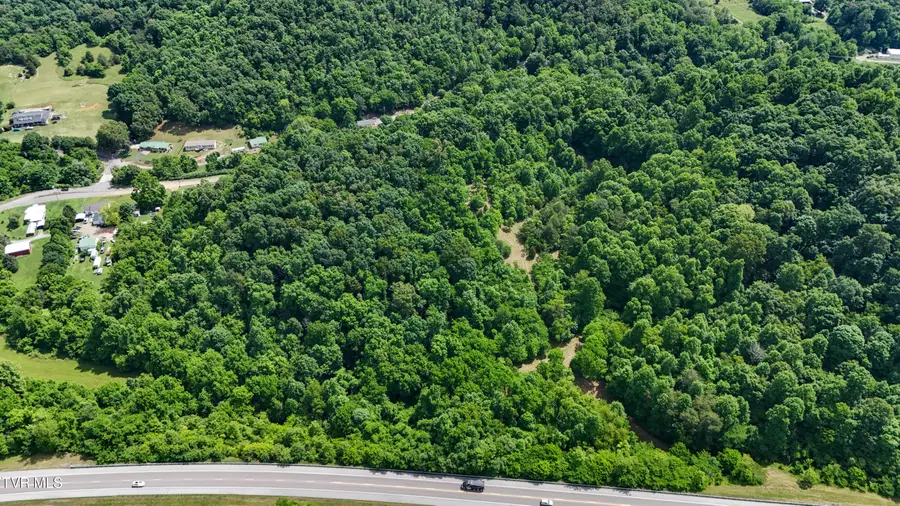 840 Gap Creek Road, Elizabethton, TN 37643 - #3