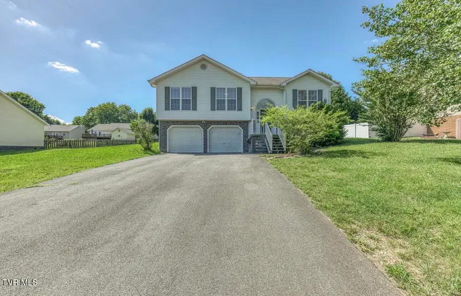 183 Royal Oaks Drive, Jonesborough, TN 37659 - #2