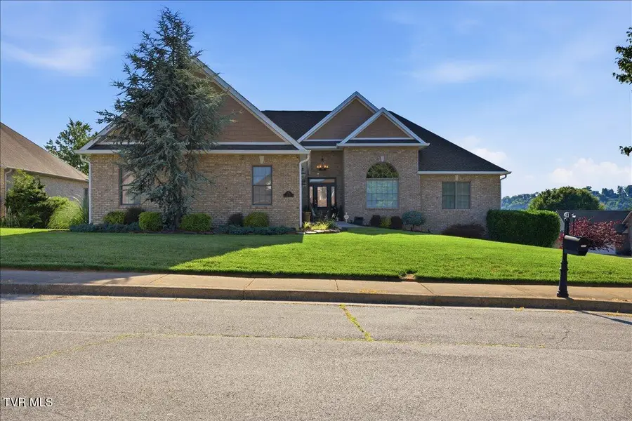 211 Harbor Approach, Johnson City, TN 37601 - #3