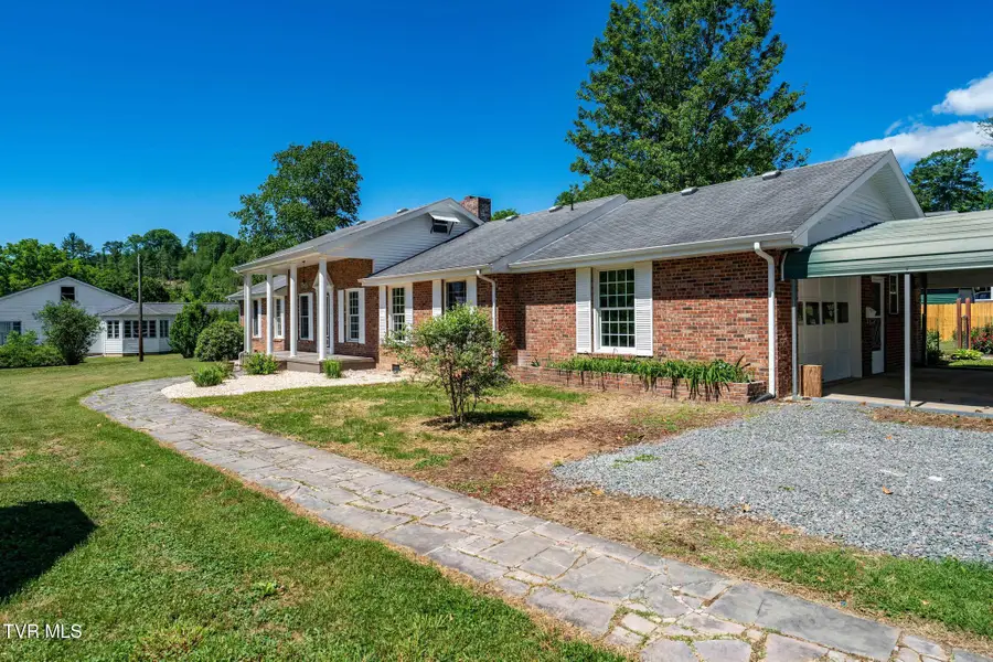 156 Furnace Street, Mountain City, TN 37683 - #3