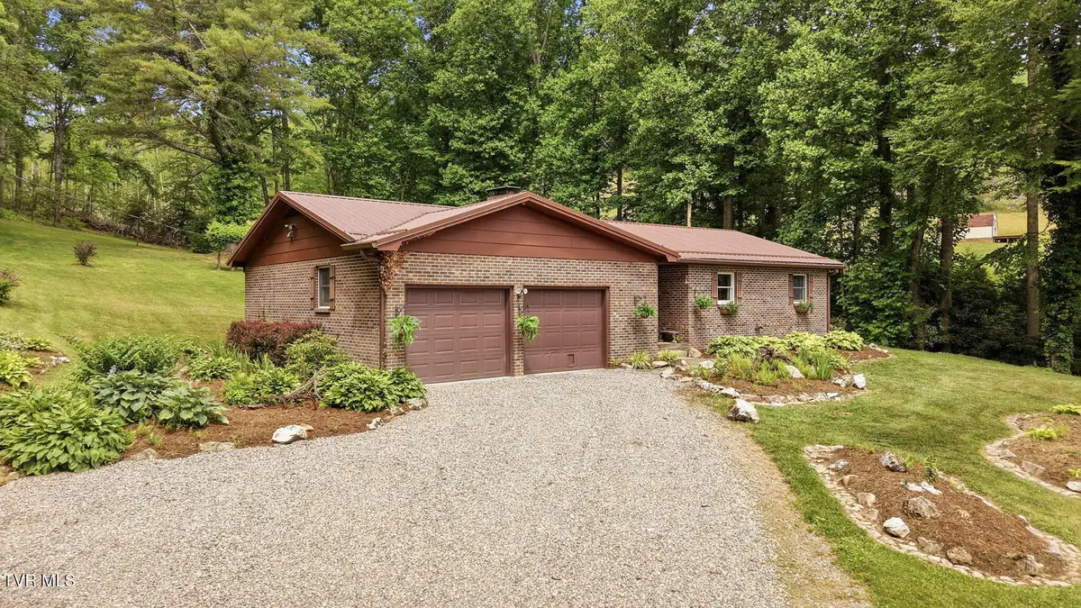 1244 South Shady Street, Mountain City, TN 37683 - #1