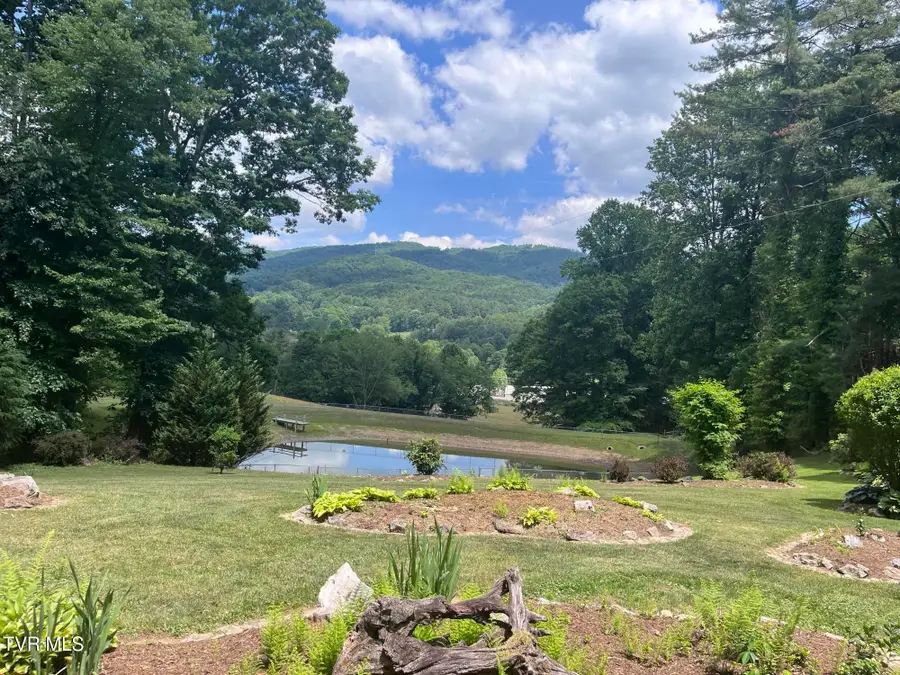 1244 South Shady Street, Mountain City, TN 37683 - #2