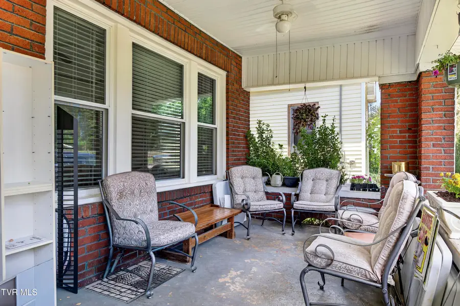 404 Maryland Avenue, Bristol, TN 37620 - #3