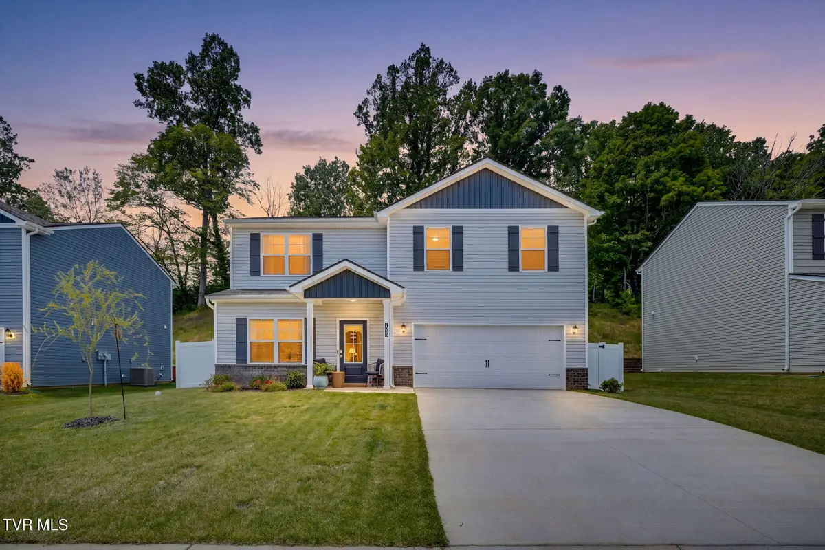 1035 Tomahawk Terrace, Johnson City, TN 37604 - #1
