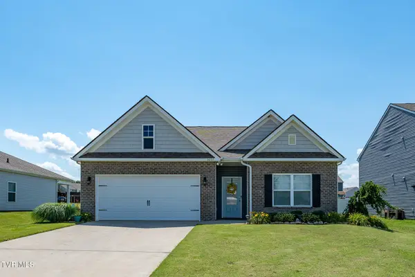 3097 Coyote Meadow, Piney Flats, TN 37686