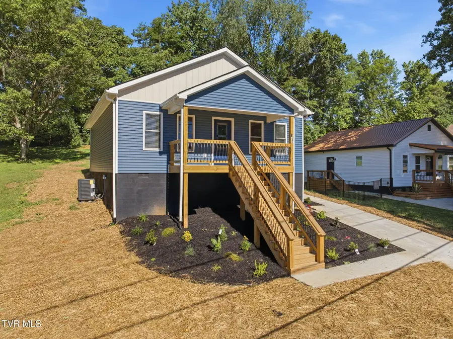 617 North Barton Street, Johnson City, TN 37604 - #2