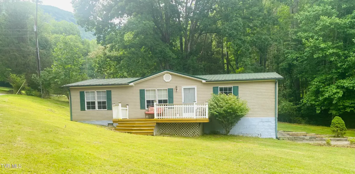 6218 Lake Road, Big Stone Gap, VA 24219 - #1