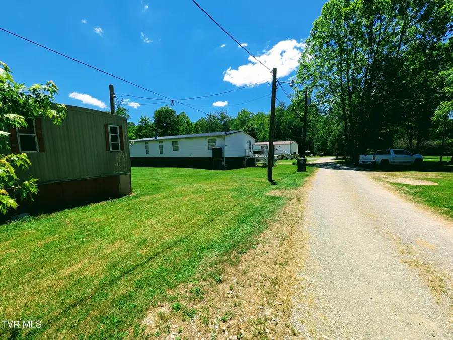 10223 Tacoma School Road, Coeburn, VA 24230 - #2