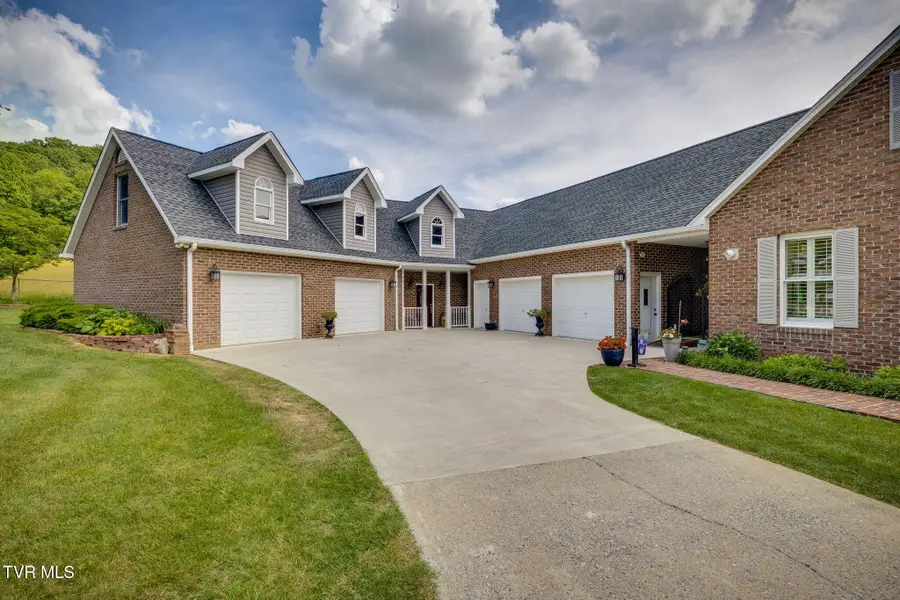 330 Roscommon Drive, Bristol, TN 37620 - #3