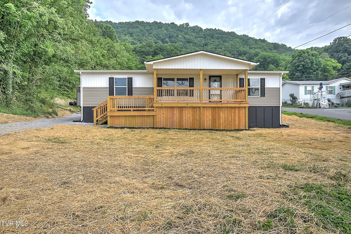205 Broad Street, Weber City, VA 24290 - #1