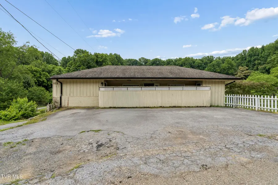 102 Osborne Private Drive, Johnson City, TN 37601 - #2