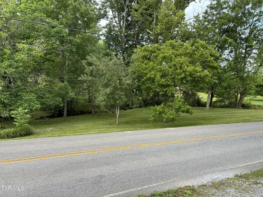 940 Middle Creek Road, Afton, TN 37616 - #3