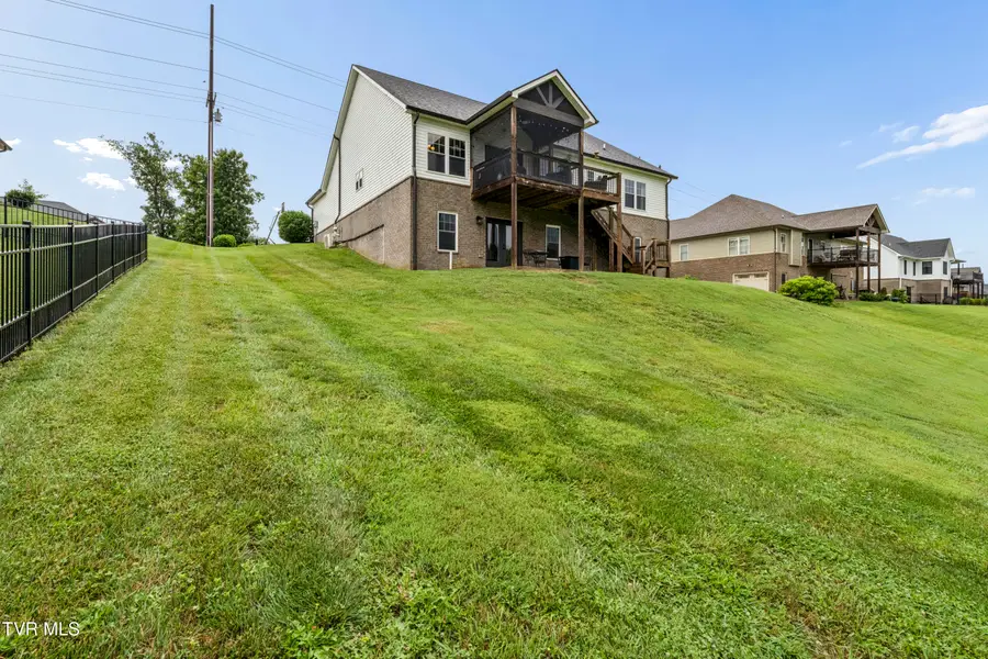 822 Hales Chapel Road, Johnson City, TN 37615 - #3