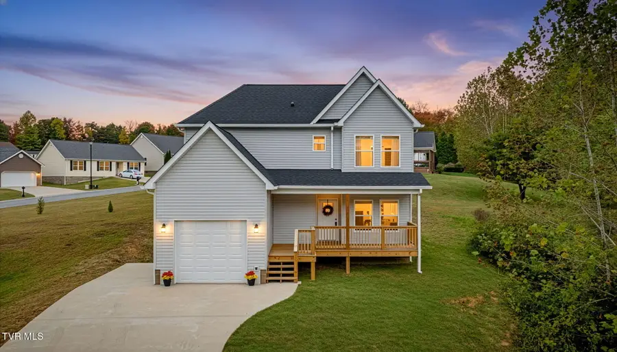 215 Brighton Place, Bristol, TN 37620 - #2