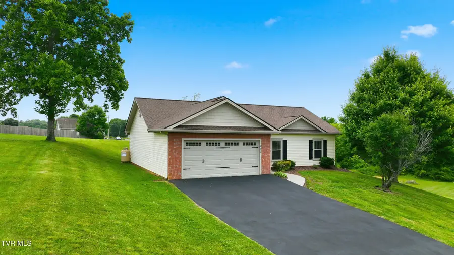271 Cambridge Grove Way, Jonesborough, TN 37659 - #2