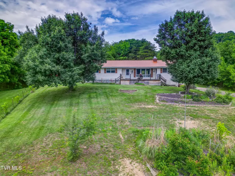 151 Hicks Hollow Lane, Blountville, TN 37617 - #2