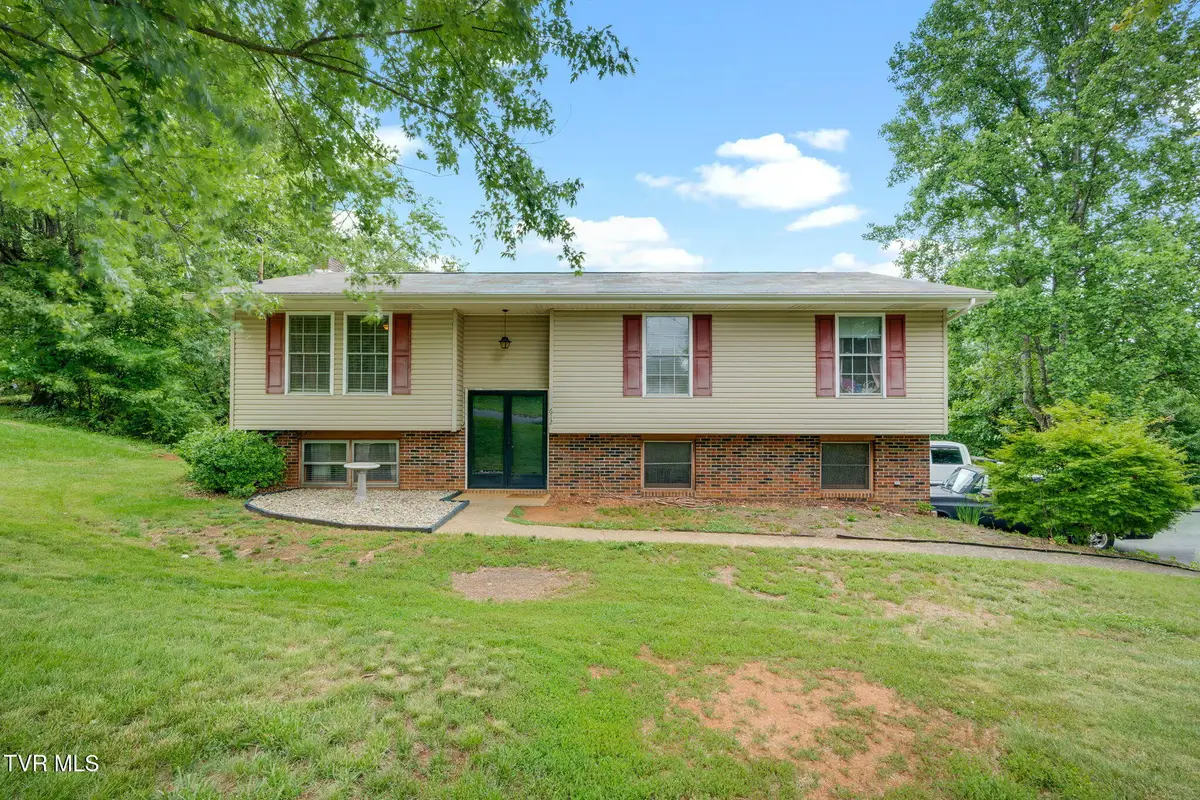 612 Larkspur Drive, Kingsport, TN 37660 - #1