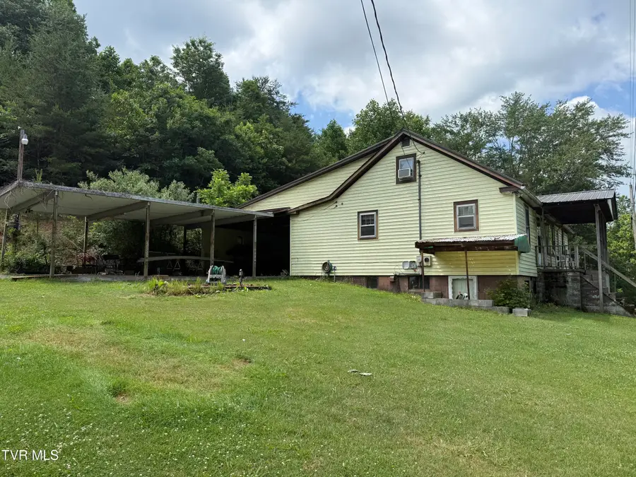 12114 Keeshond Road, Coeburn, VA 24230 - #3