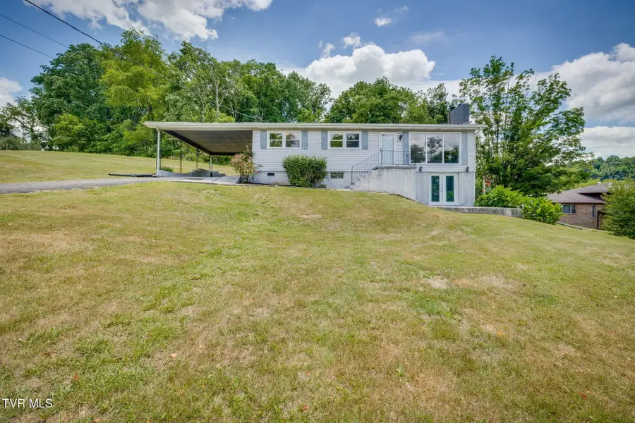 336 Cedar Street, Bluff City, TN 37618 - #2