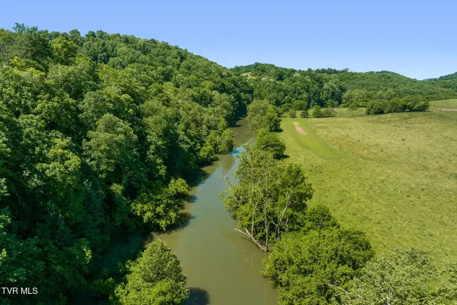 35000 Barrtree Lane, Glade Spring, VA 24340 - #2