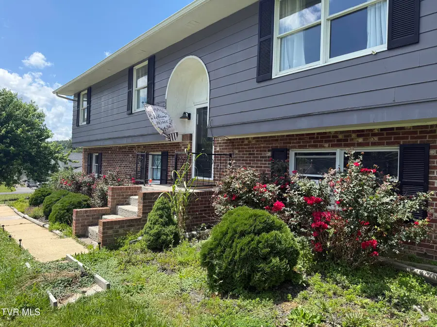 602 Northeast Liberty Lane, Wise, VA 24293 - #3