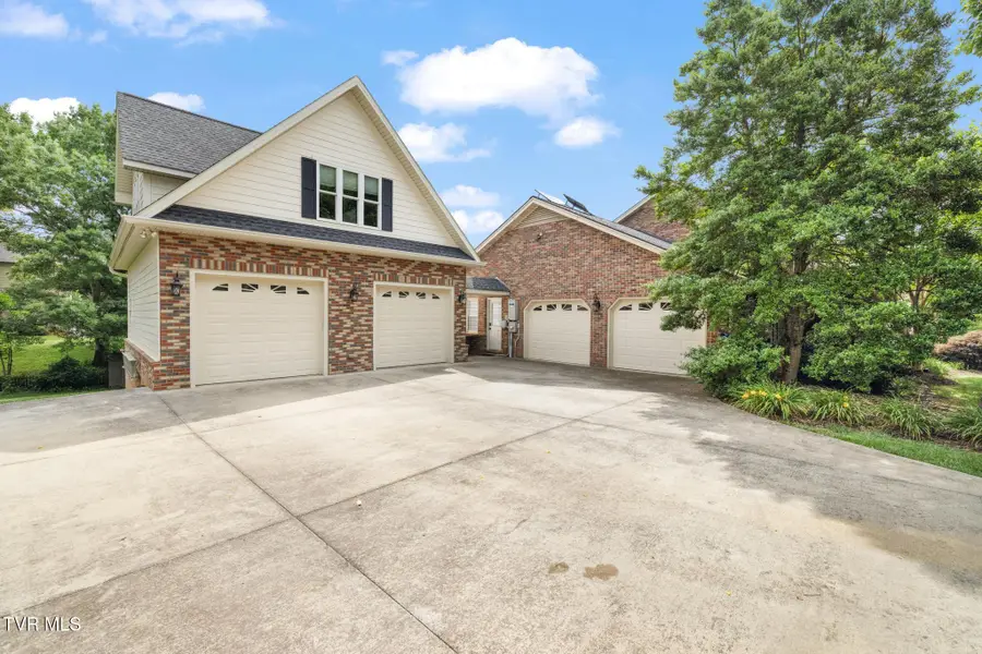 3310 Berkshire Circle, Johnson City, TN 37604 - #2