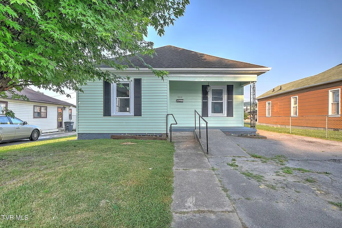 1010 Maple Street, Kingsport, TN 37660 - #1