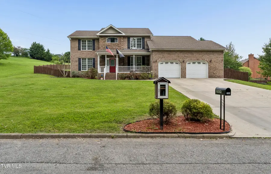 2004 Windridge Drive, Kingsport, TN 37660 - #3