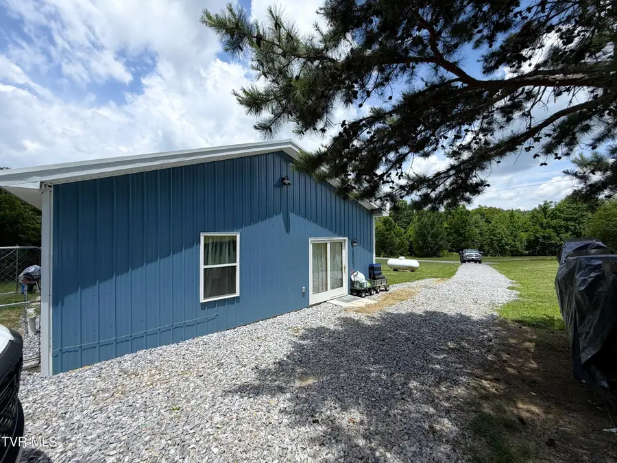 1910 Seaton Road, Greeneville, TN 37743 - #3